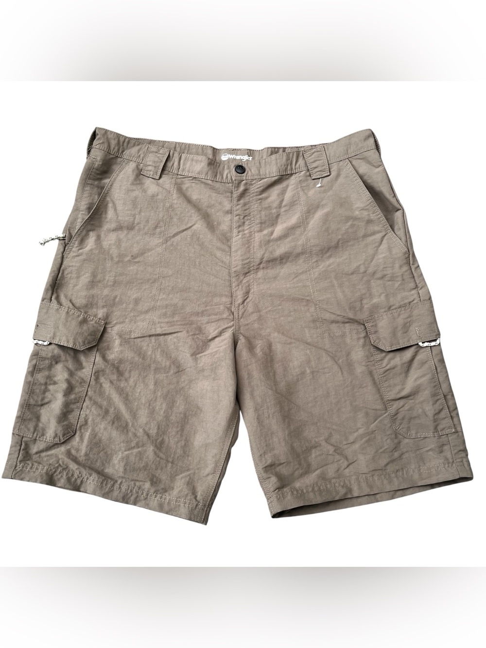 Wrangler Men's Cargo Shorts in Taupe Brown Outdoor. Sz 40